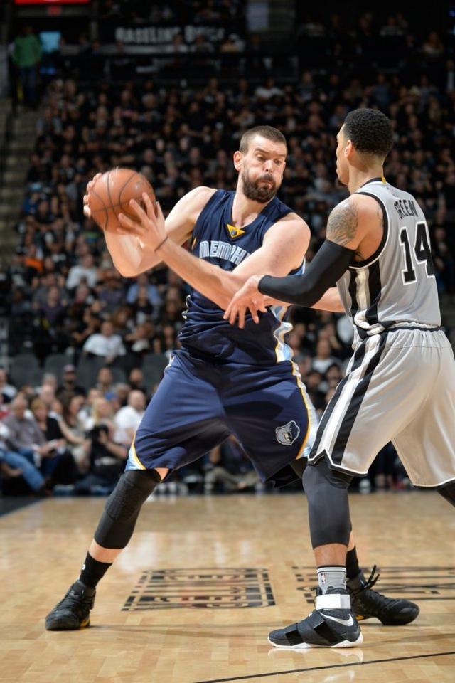 关于西汉姆赛后临场应变，志在欧篮联名次提升，管理层满意，轮换策略成焦点的信息