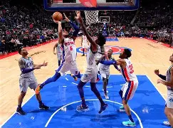 包含加时末段底特律活塞备战NBA常规赛，刷新队史纪录细节曝光，质疑声仍在，球探报告显示潜力的词条