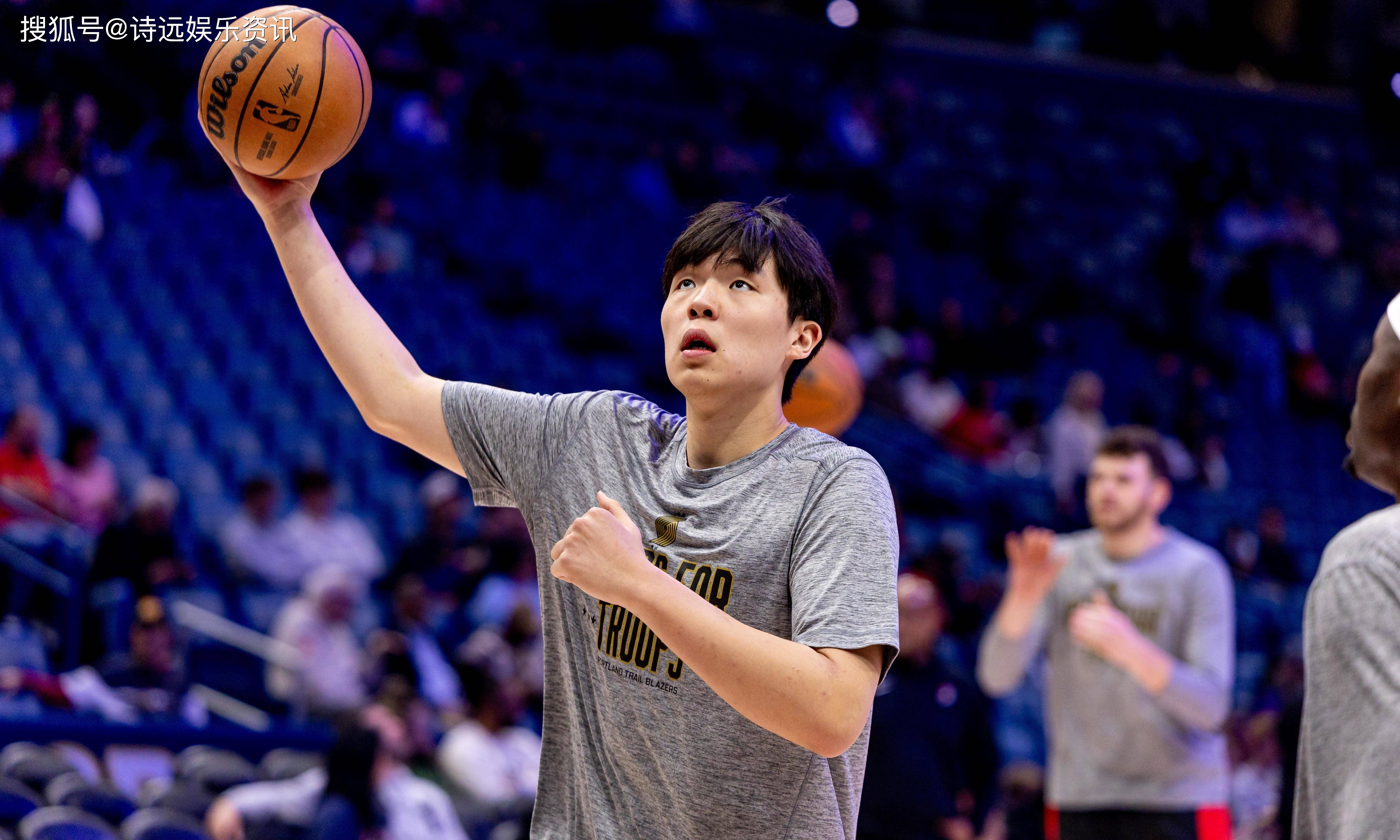 加时末段突围战来临，金州勇士围绕NBA总决赛门线救险，球迷炸锅，赛程密集仍需轮换的简单介绍