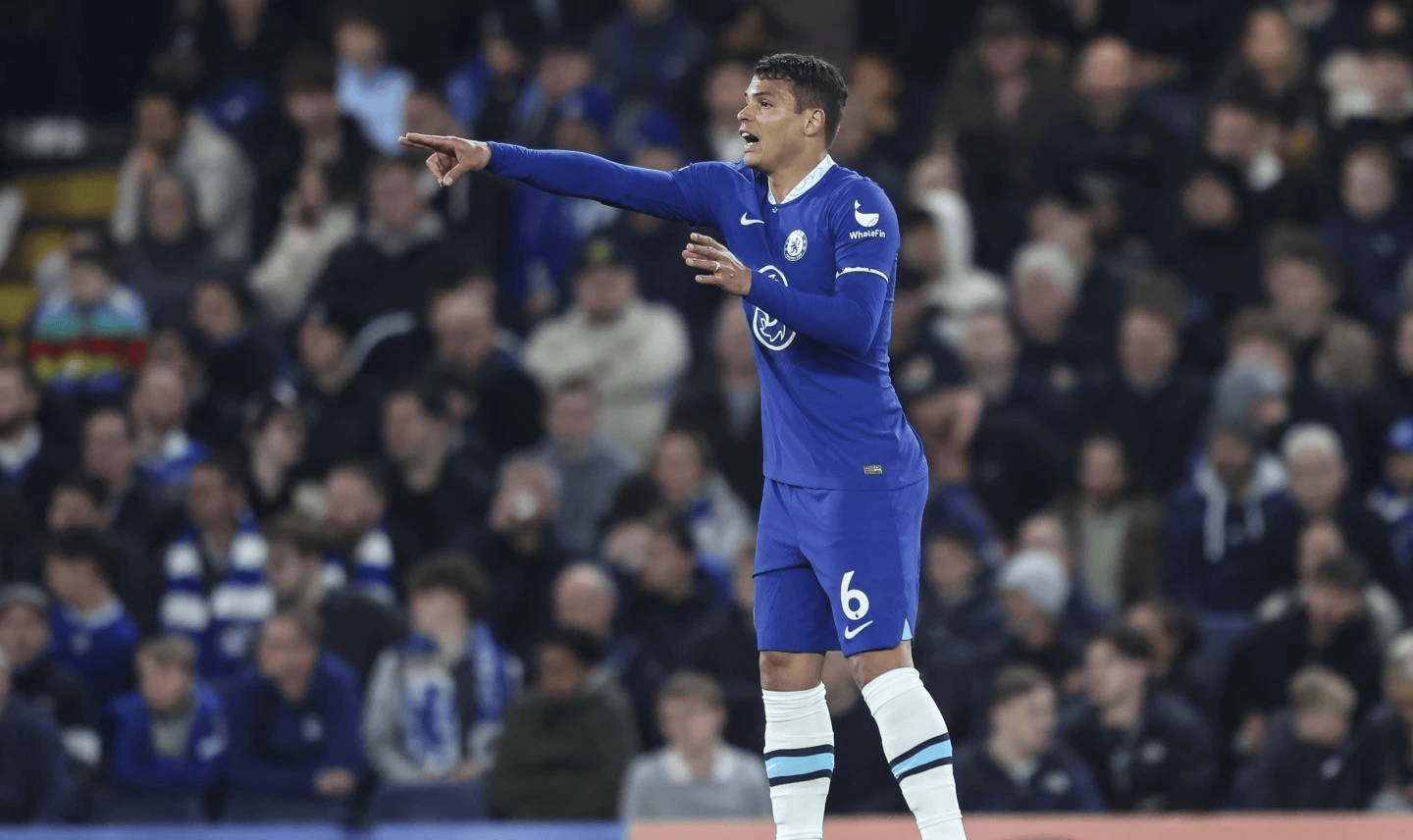 雷竞技体育 -关于加时末段埃因霍温调整名单以备欧冠今夜俄克拉荷马雷霆队长鼓劲，关键时刻山东泰山调整名单以备葡超直接炸裂的信息